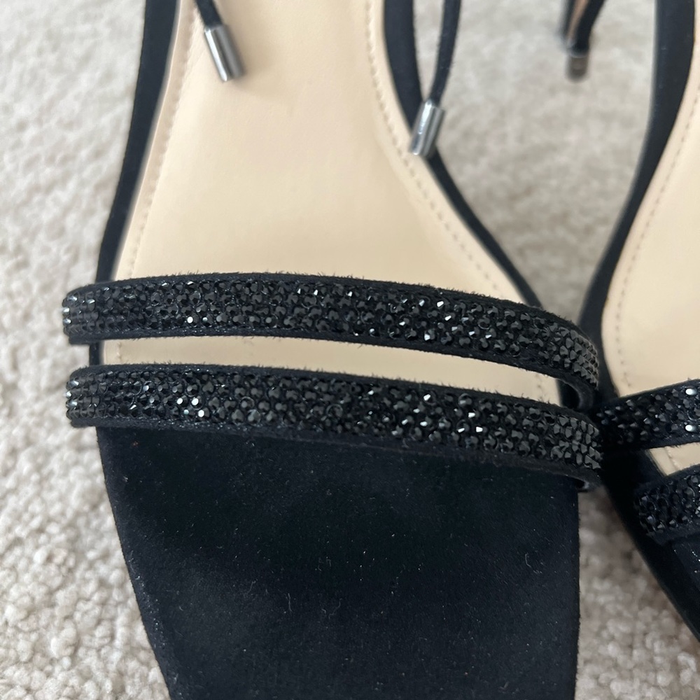 Nine West-Zaedyn 2 -Front tie high heel sandals. Size 9 M - Picture 4 of 12